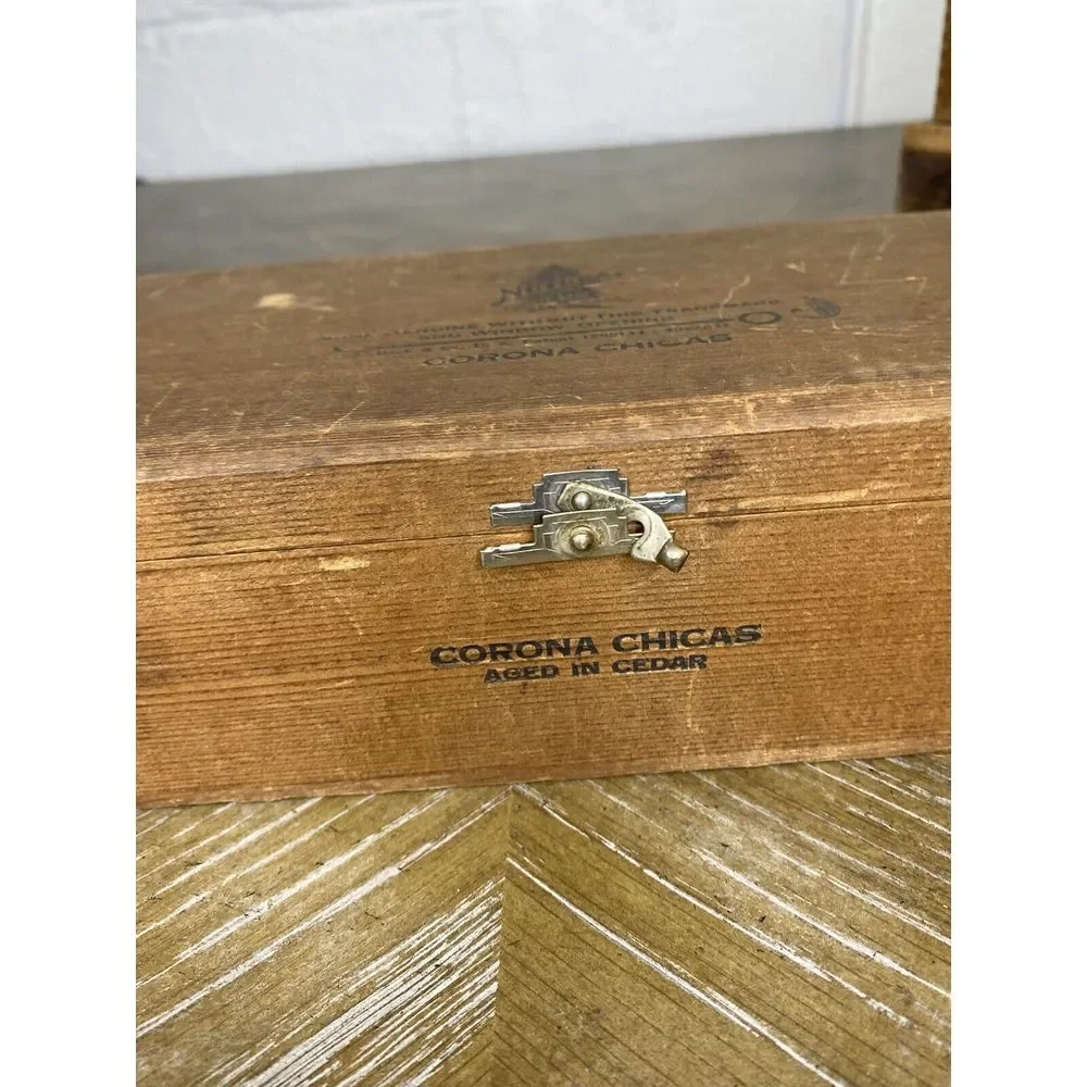 Vintage 1930 Wood Cigar Box X3 Nutura Cedarap Corona Chicas Backs Rex JB Back Co